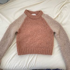 Aritzia Wilfred Free sweater cropped